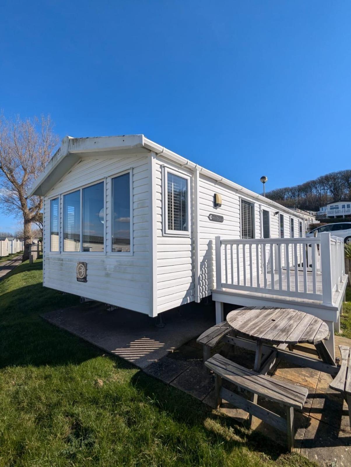 Beautifully Presented Dog Friendly Caravan On Very Popular Littlesea Holiday Haven Park Weymouth Wyke Regis Eksteriør bilde